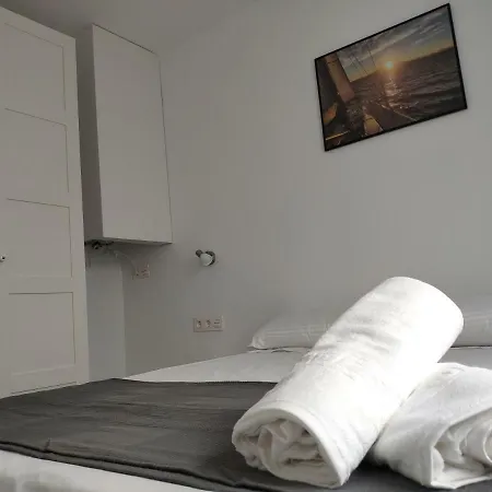 Relax And Enjoy In Brand New I