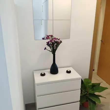 Apartment Relax And Enjoy In Brand New I *